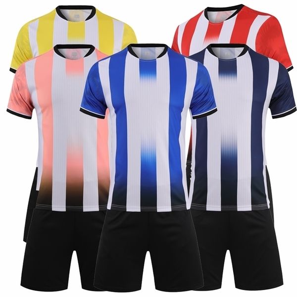 Laufsets Erwachsene Trainingsuniform Anpassen Fußball Set Männer Kinder Fußball Trikots Kostüme Kits Kinder Hemd Spot 220923