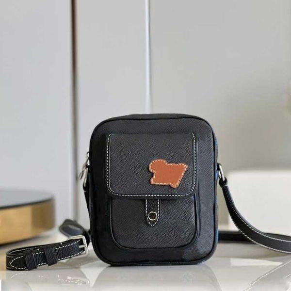 New Men Messenger Bag Black Designer Bag Canvas Lexury Luxury Crossbody Bags Moda Mini Bolsa Meninas Tampa Carteira Pocket M81854 M69404