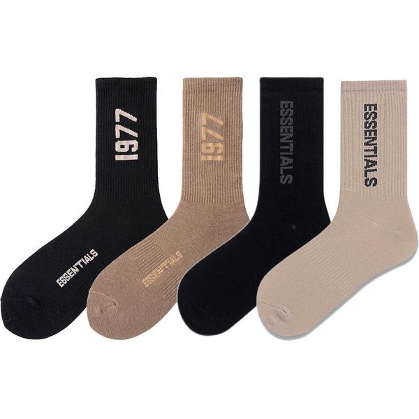 Meias masculinas Meias de hip hop homens mulheres meias de skate de deus Harajuku Sock Crew Cotton Sport Calcetines G220924