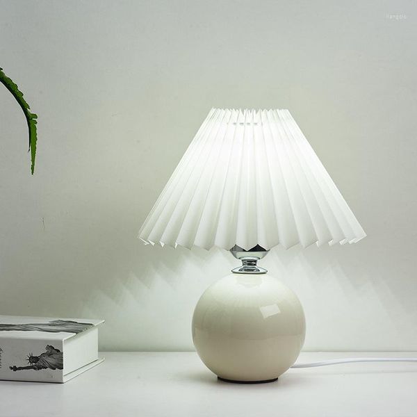 Lampade da tavolo Lampada da scrivania in piedi in tessuto di ceramica in stile giapponese pieghettato vintage per lampade da arredamento in camera da letto per soggiorno