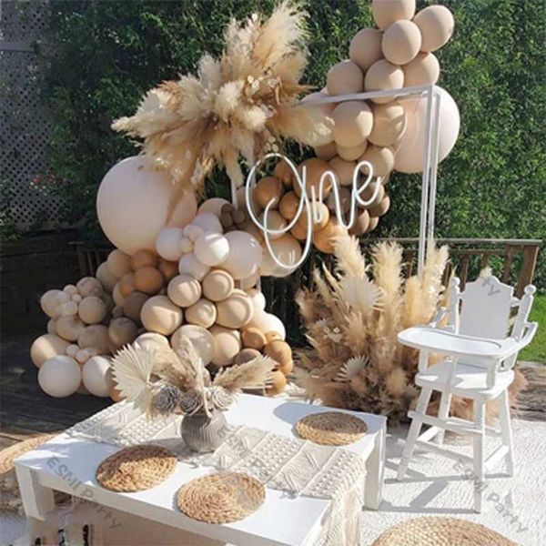 Doubado Bush Kit Nude Boho Decoração Garlad Metal Copper Ballon Arch Casamento Party Globos Baby Shower Balloons Decor