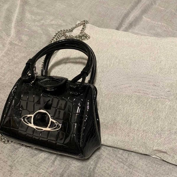 22ss Borse da donna Vivi Designer Nuovo prodotto Borsa a tracolla in coccodrillo Modello Borsa diagonale a catena in pelle verniciata Borsa a mano di grande capacità all-match di moda nera