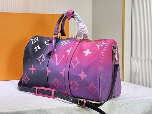 Luxurys Tasarımcı Duffel Bags Speedy 45 cm Kadın Seyahat Çantası Moda Gradyan Monogramları Dev Geri Deri Spor Açık Mekan Paketleri Yumuşak taraflı bavul kee bagaj pall