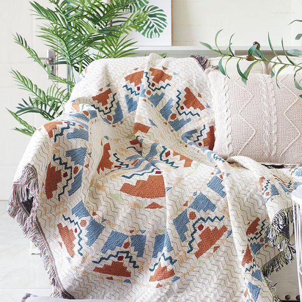 Battaniyeler Çin modern basit yaz polyester pamuklu kanepe, püskül çift tarafı dekoratif atış kapak havlu ile battaniye