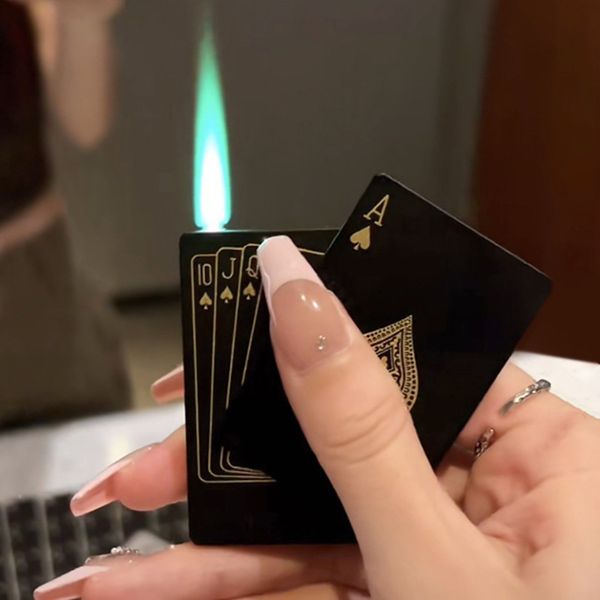 Creative Jet Torch Green Flame Accendino da poker in metallo Carta da gioco antivento Accendino romanzo Giocattolo divertente Accessori per fumatori Regalo