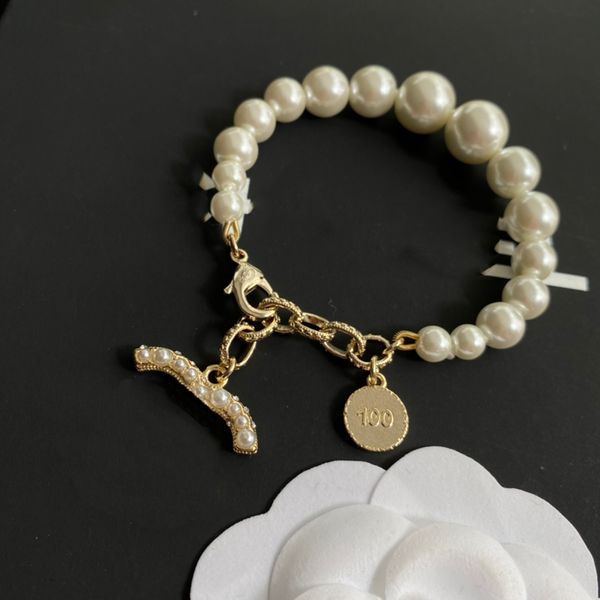 Neue Frauen Perlen Halsketten Designer Kette Halskette Elegante Perlenketten Wilde Mode Armband Retro Gold Designer Schmuck G229281F