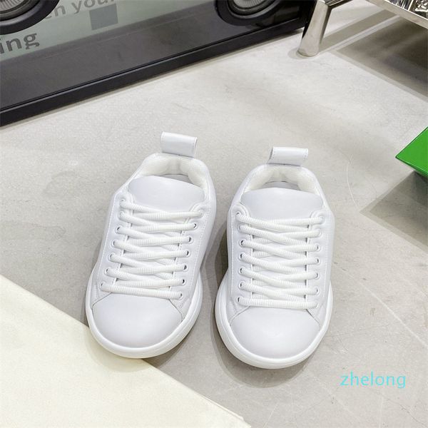 Bot klasik küçük beyaz ayakkabılar deri ayakkabılar Sonbahar ayakkabı düz topuk yeşil