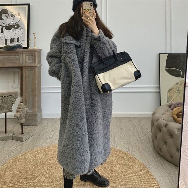 Pelliccia da donna Pelliccia sintetica Donna Fluffy Warm Plus Size Cappotto Giacca casual in lana di agnello sciolto Moda Capispalla vintage Inverno Cappotto lungo in pelliccia sintetica grigia 220929