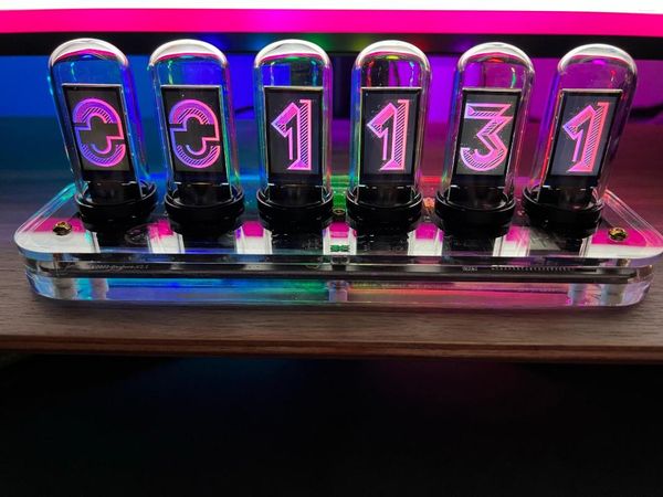 Relógios de mesa RGB GLOW NIXIE TUBE RELÓGIO APP MÓVEL IPS EDIMIDADE DISPLAY PICS PICS