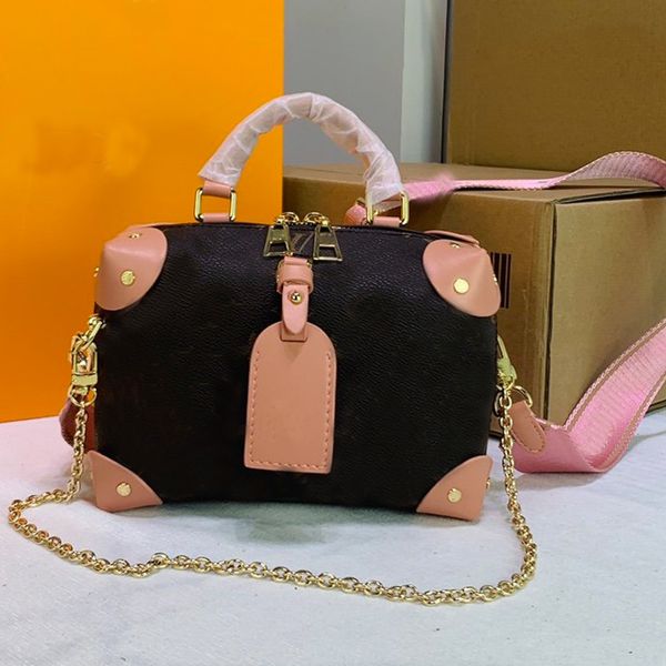 Totes Women Bolsa bolsa Petite malle sopa bolsa de sopa rebite canto bordado com cinta removível Bolsa de trunk box box bag saco