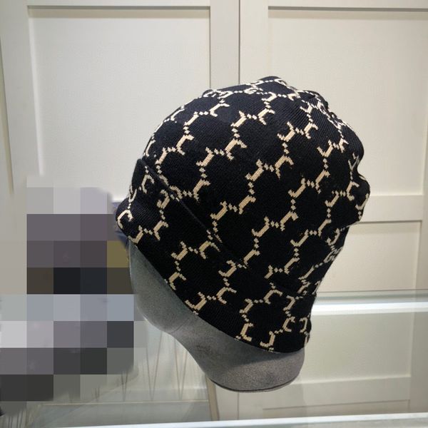 Высококачественная шляпа классическая буква вязаные шапочки для мужских осенних зимней теплой толстой шерстяной вышивки холодные пары модные уличные шляпы