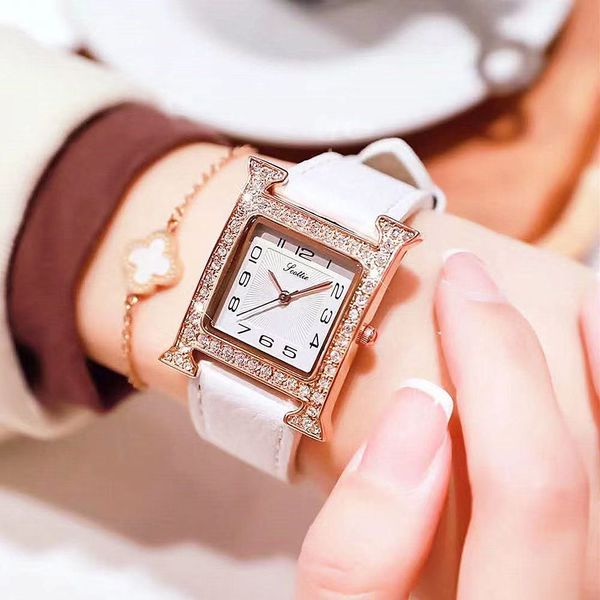 Роскошные женские часы Designer Fashion Watch Trend Prettangle 2022 Подлинные часы Ladies Full Diamond Waterproper Quartz Women Watch Tert