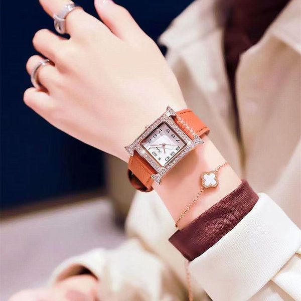 Роскошные женские часы Designer Fashion Watch Trend Prettangle 2022 Подлинные часы Ladies Full Diamond Waterproper Quartz Women Watchs STFGD