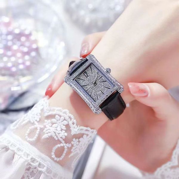 Роскошные женские часы Designer Fashion Watch Trend Prettangle 2022 Подлинные часы Ladies Full Diamond Waterproper Quartz Women Watchs Afdsf
