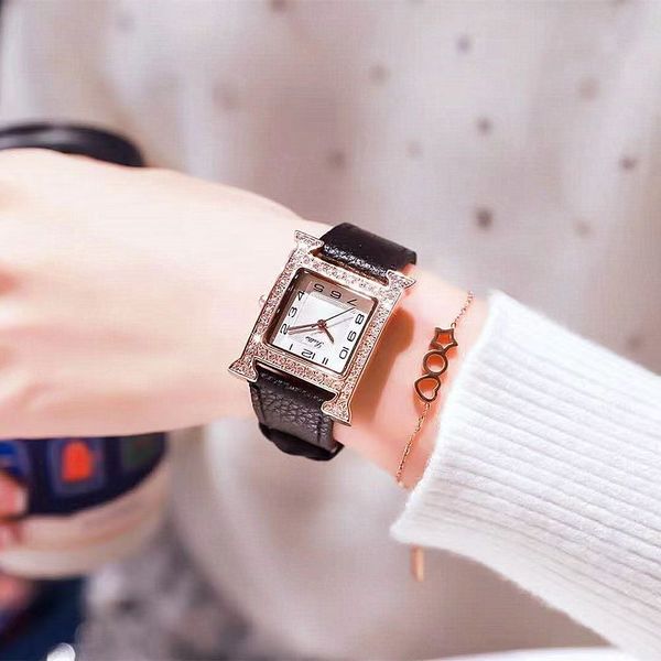 Роскошные женские часы Designer Fashion Watch Trend Prettangle 2022 Подлинные часы Ladies Full Diamond Waterproper Quartz Women Watch Gfdg