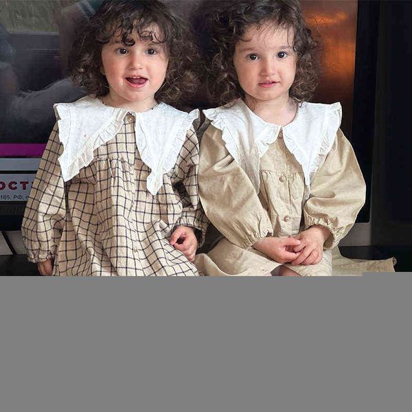 Meninas de bebê vestido roupas xadrez casuais verão 2022 Novo vestido de linho de algodão coreano Princesa Big Turn Down Collar Dress Y220819
