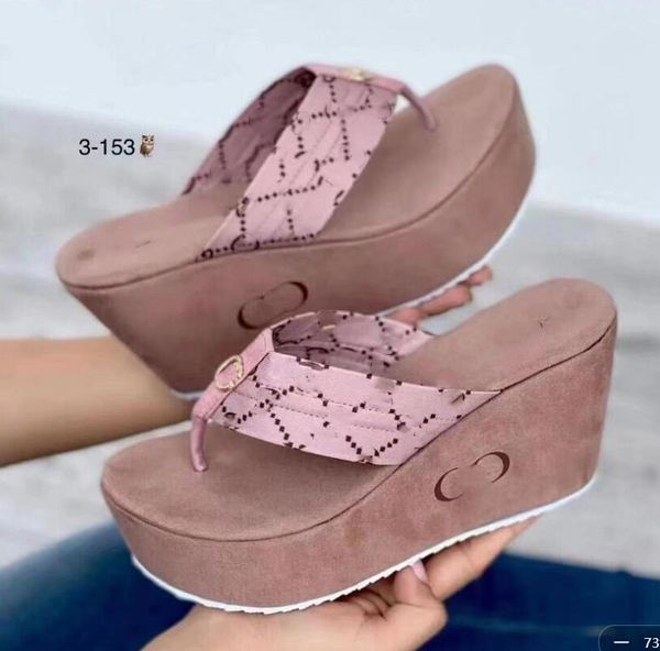 22GG NUOVE Pantofole da donna Zeppe dorate Infradito Vacanze Sandali piatti da donna Piattaforma da donna GGity Scarpe da spiaggia Taglia grande 43