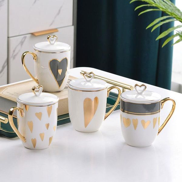 Tazze UPS Pretty Heart Mug con coperchio Porcellana Decorazione in oro Cute Coffee Tea Milk Cup Office Drinkware Birthday Gfit For Her Mom GirlTazze