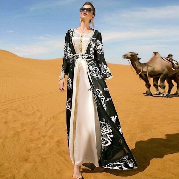 Ethnische Kleidung Zweiteilige Sets Arabische Schwerindustrie Schwarz-Weiß-Blumenstickerei Zweiteiliges langes Damenkleid mit Gürtelstil KleidEth