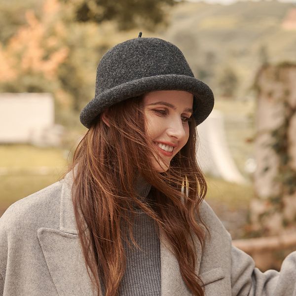 Berretti Autunno Inverno Cappelli a secchiello per le donne Tinta unita Lana Moda Casual Cappello da pescatore Donna Coreano Caldo Carino Jazz Cap DonnaBerretti