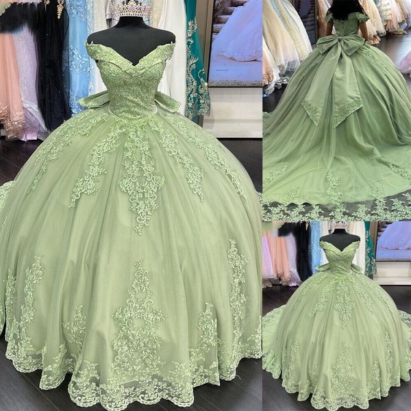 Abiti Quinceanera in pizzo verde salvia 2022 Abito da ballo Sweet 15 Abito con grande fiocco al largo della spalla Corsetto Abiti da ballo Vestido 16 XV Vestidos De 15 Anos Robe Bal