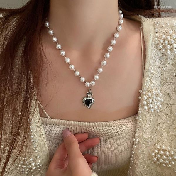 Collane a sospensione semplice multistrato nero argento a colori imitazione collana in perline di cristallo perle per donne girocollo barocco della moda