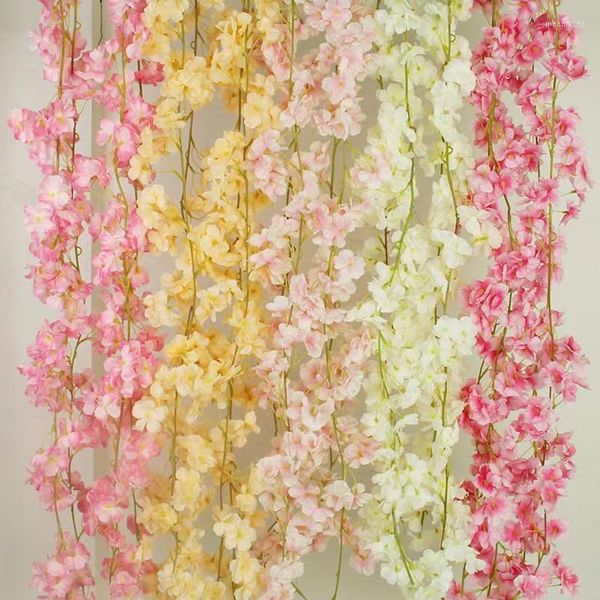 Flores decorativas 180 cm 135 cabeças Artificial Cherry Blossom Flower Vine Garland para festa de casamento Decoração de casa japonesa kawaii