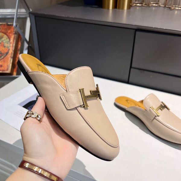 Moda primavera e outono chinelos femininos de couro sandálias casuais lindas tendências confortáveis sapatos de escritório simples