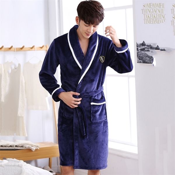Мужские халаты мужчины повседневное кимоно -халат осенний зимний фланель длинный халат Толстая теплая одежда плюс размером 3xl Ночная рубашка мужская домашняя одежда 220826
