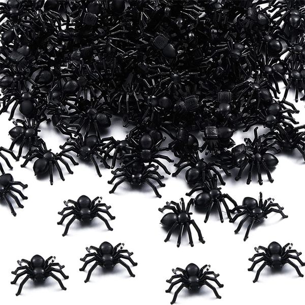 Другие мероприятия поставляют 200 шт. Реалистичные мини -фальшивые пауки пластиковые пауки.