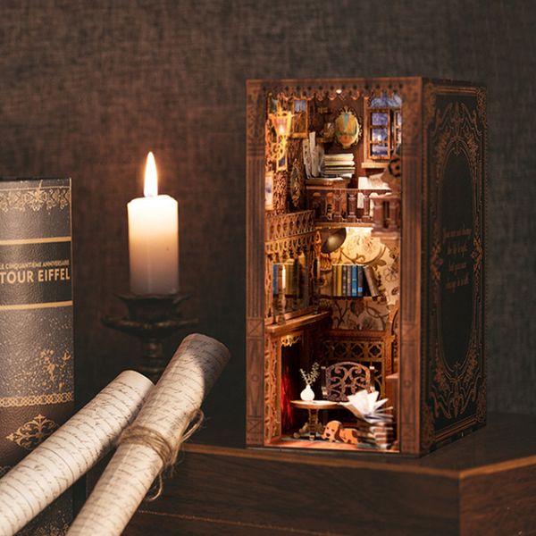 Architettura Fai da te House Wooden Bambolo Casa in miniatura Kit fai da te Nook 3D Diorama Puzzle Bookend Roombox Bookshelf 220829