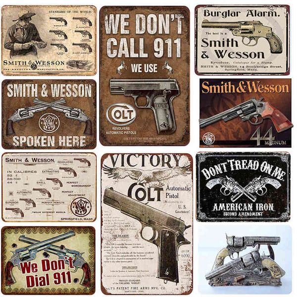 Metal Painting Vintage Pistol Targhe in metallo Retro Gun Metal Plate Pittura Decorazione murale Targa in metallo Tin Poster Man Cave Bar Pub Club T220829