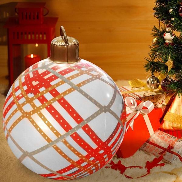 Decorazione per feste in PVC da 24 pollici Palloncini grandi colorati Gioco Decorazioni per le vacanze Palla Iatable Duable Natale con fiocchi di neve stampati