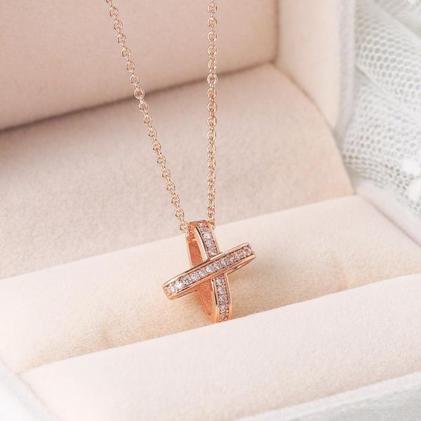 Anhänger Halsketten Anhänger Halskette Für Frauen Hohl Kreuz Rose Gold Farbe Halsband Kette Mode 2022 Schmuck Täglichen Geschenk N205