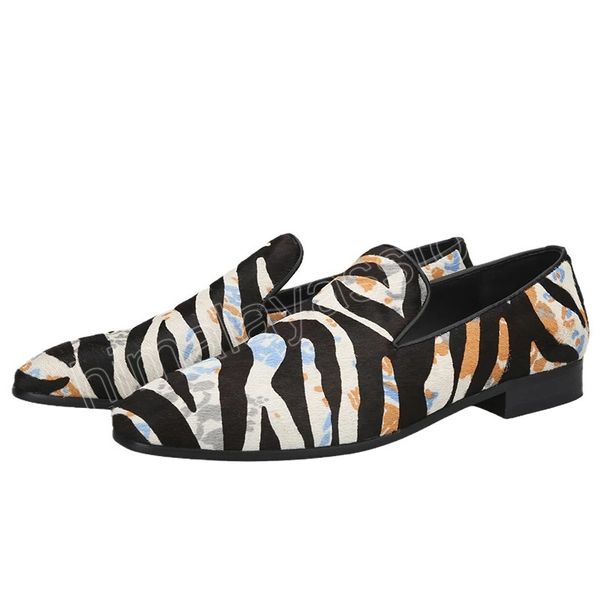 Luxury Tiger Pattern Dress Shoes Mocassins Mocassins artesanais em couro respir￡vel Plus Size