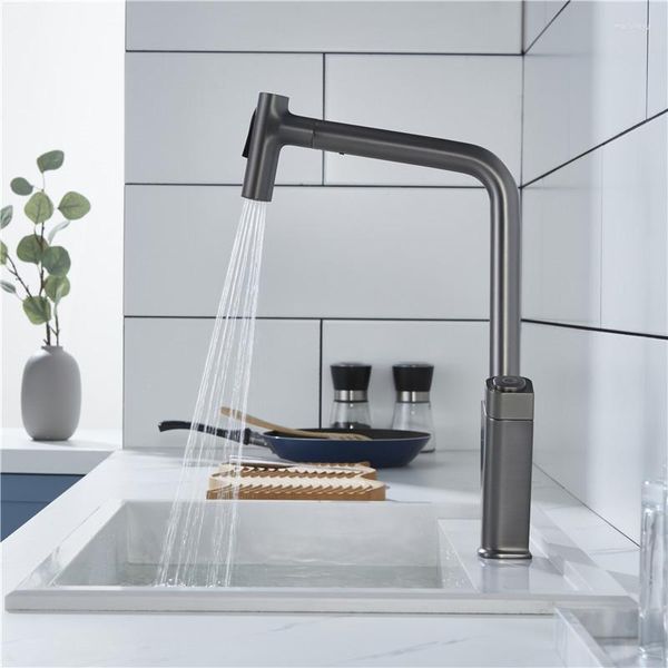 Rubinetti da cucina Gun Grey Lavello tipo estraibile Rubinetti miscelatore acqua in ottone Freddo monocomando montato su piattaforma girevole nero / cromato