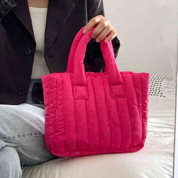 HBP Totes Bolsos de hombro Otoño e invierno Color brillante Abajo Bolso de algodón Moda para mujer Bolso de axila de nylon suave simple Cojín de aire pequeño Algodón 220830