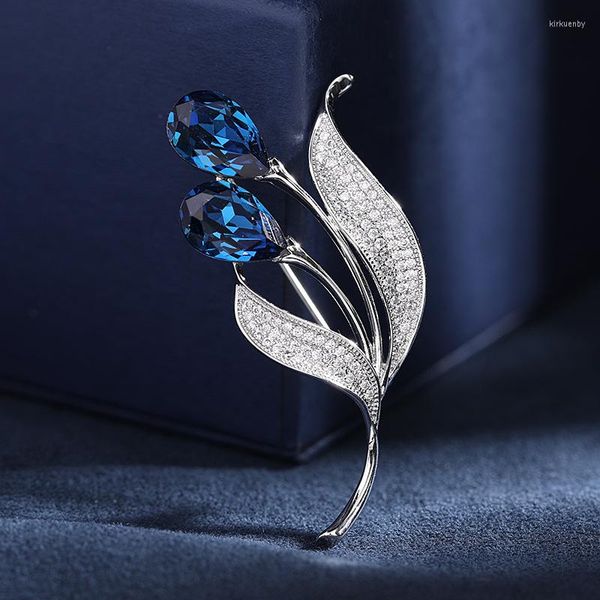 Broches 2022 Acessórios para mulheres de beleza Furecle fuckle azul cristal zircão de tulipa flor anti-Glare Pin e joias de luxo por atacado