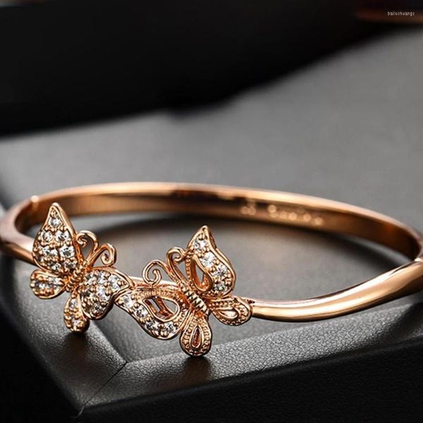 Pulseira de mulheres exqusitivas com design de borboleta 18k Gold Rose Choned Charm Girlfriend Birthday Presente pode abrir
