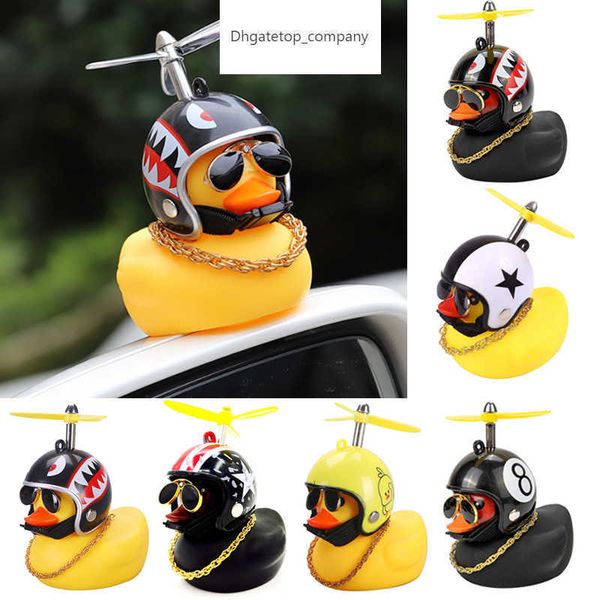 Pato de borracha de vento quebrado com pingente de capacete preto/amarelo bicicleta de bicicleta de bicicleta de bicicleta de bicicleta de bicicleta decoração de carro