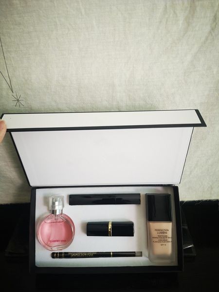 5 em 1 Fundação Maquiagem Perfume Conjunto de Presente Natal Feriado Fragrância Rímel Batom Cosmético Coleção de Presente Conjunto de Maquilhagem Parfum Kit
