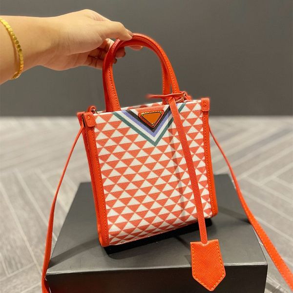 Üst kadın omuz çantası tote crossbody çantalar alışveriş tasarımcısı bag Lady Luxury moda çanta kılıfları cüzdan messenger deri bayanlar tasarımcıları çanta