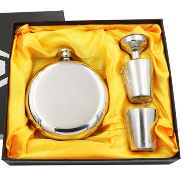 Questões de quadril Alcool Alcool Garraff Set Redond Wine Pote Flagon Wisky 5oz Balão de licor portátil em aço inoxidável com funil 2 xícaras Groomsmen Gift 221206