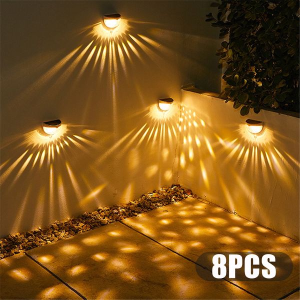 Decorazioni da giardino 4PCS LED Solar Light Decorazione per esterni Deck Wall Sconce Fence Lamp Driveway ing 221202