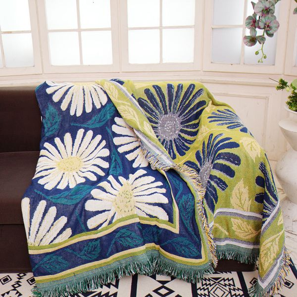 Cobertores elegantes Daisy Flower Blanket Rural American Sand Hair Toalha Capas para sofá de sofá decorativo Slipcover Floral malha 221203