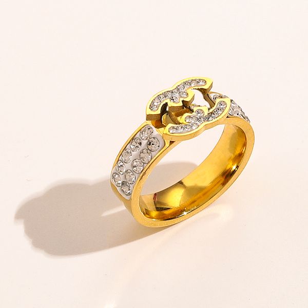 Anel de designer 18k anéis de casamento de ouro feminino círculo de amor anel de diamante Presente de jóias de moda de moda de moda de casal Acessórios de família de festas de aniversário de aniversário com caixa