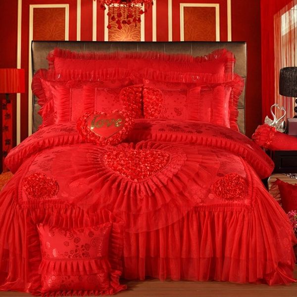Set di biancheria da letto Pizzo orientale rosso rosa matrimonio lusso regina reale king size Copriletto lenzuolo Copripiumino camera da letto 221205
