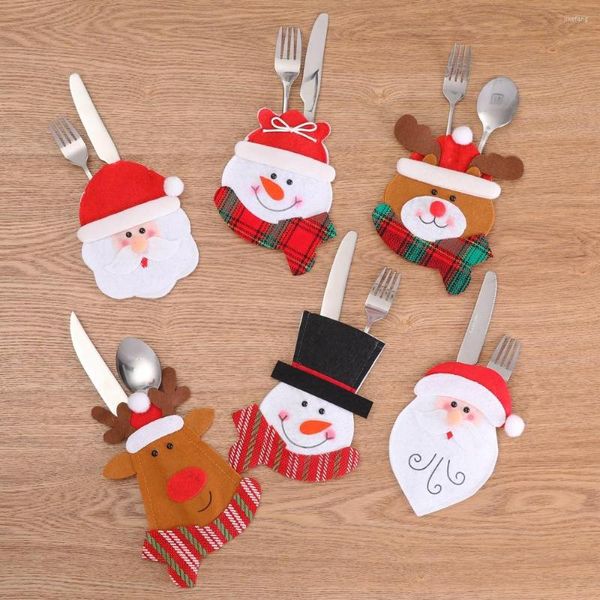 Set di stoviglie YNaayu Party Christmas Posate Sacco Babbo Natale Pupazzo di neve Alce Forma Personalità Carino Coltello Forchetta Decorazione