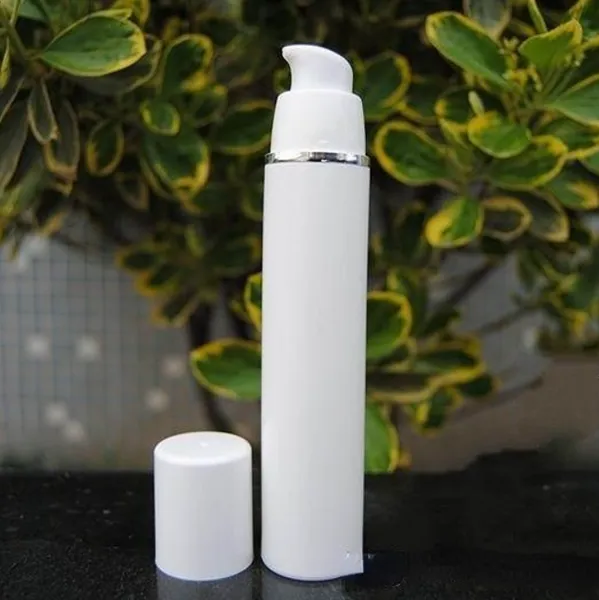 Küçük 15ml 30ml 50ml yüksek kaliteli beyaz havasız pompa şişesi seyahat yeniden doldurulabilir kozmetik cilt bakım krem ​​dispenser pp losyon paketleme kabı