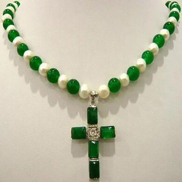 Wow 7-8mm weiße Perle grüne natürliche Jade-Kreuz-Halskette 18 